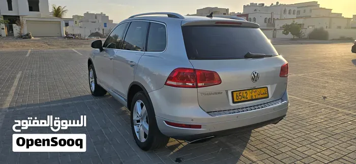 Volkswagen Touareg 2012 photo 3