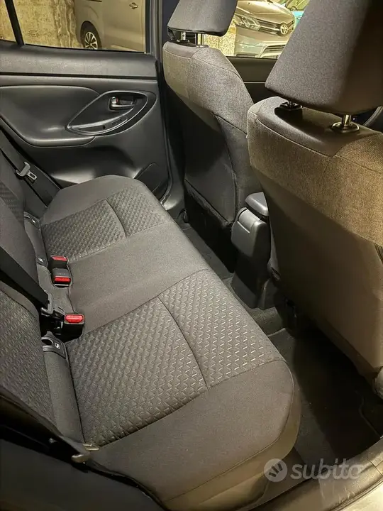 Toyota Yaris Cross 2025 photo 4
