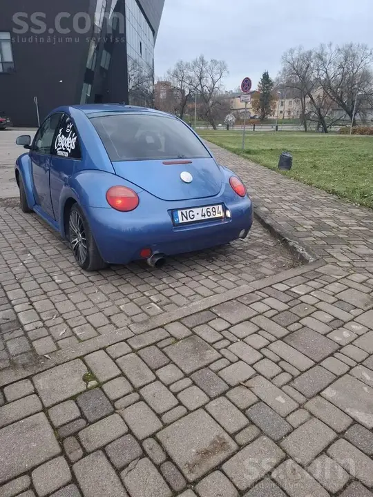 Volkswagen Beetle 2000 photo 4