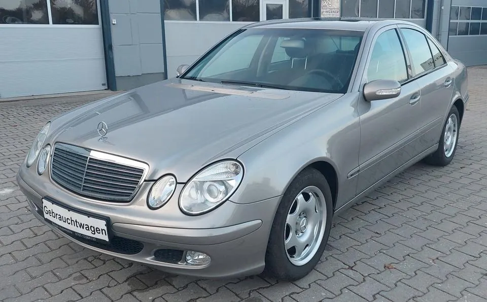 Mercedes-Benz E 200 Kompressor