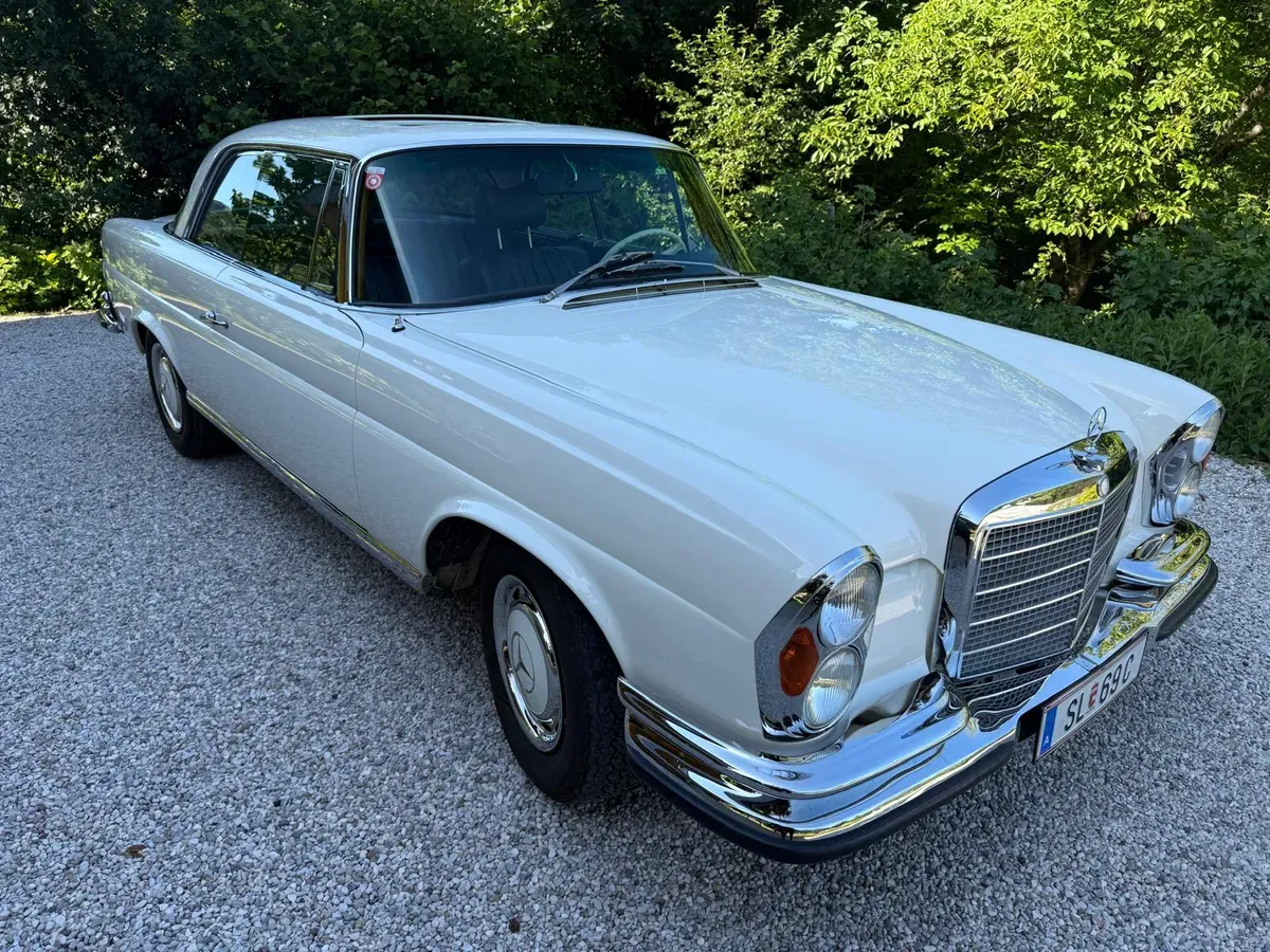 Mercedes-Benz 280