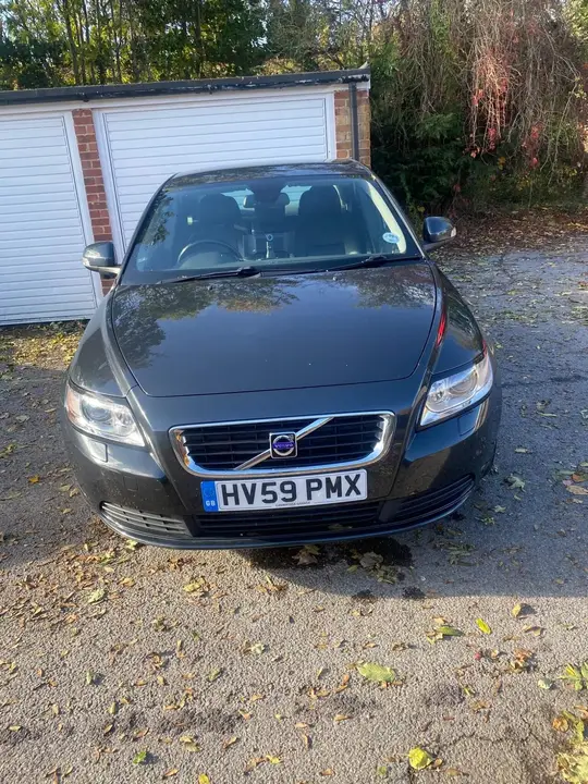 Volvo S40 2009 photo 2