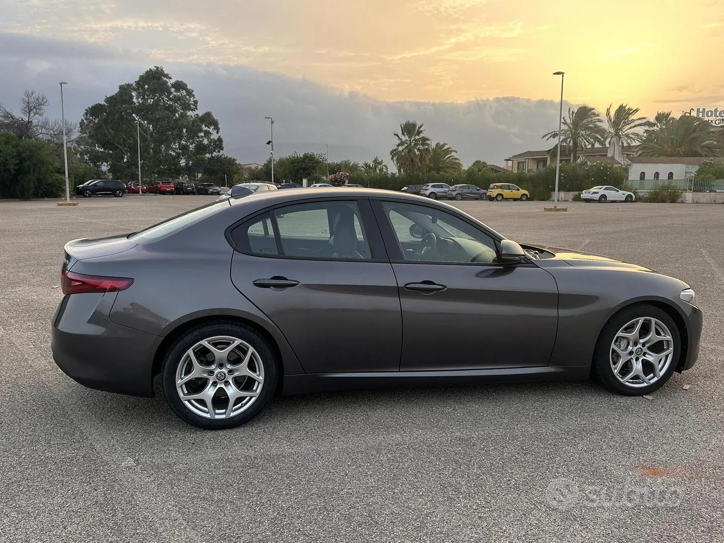 Alfa Romeo Giulia 2019 photo 4