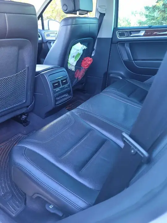 Volkswagen Touareg 2011 photo 3