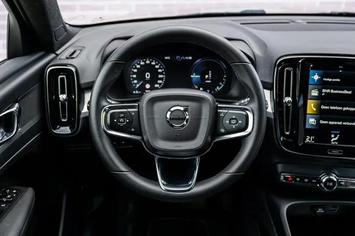 Volvo Xc40 2022 photo 3