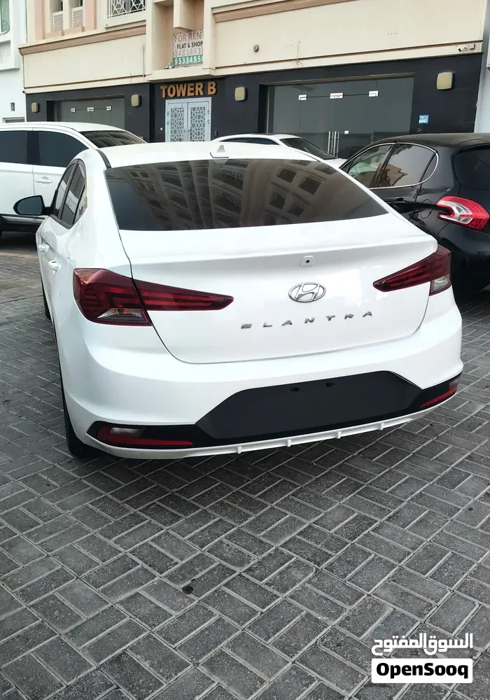 Hyundai Elantra 2020 photo 3