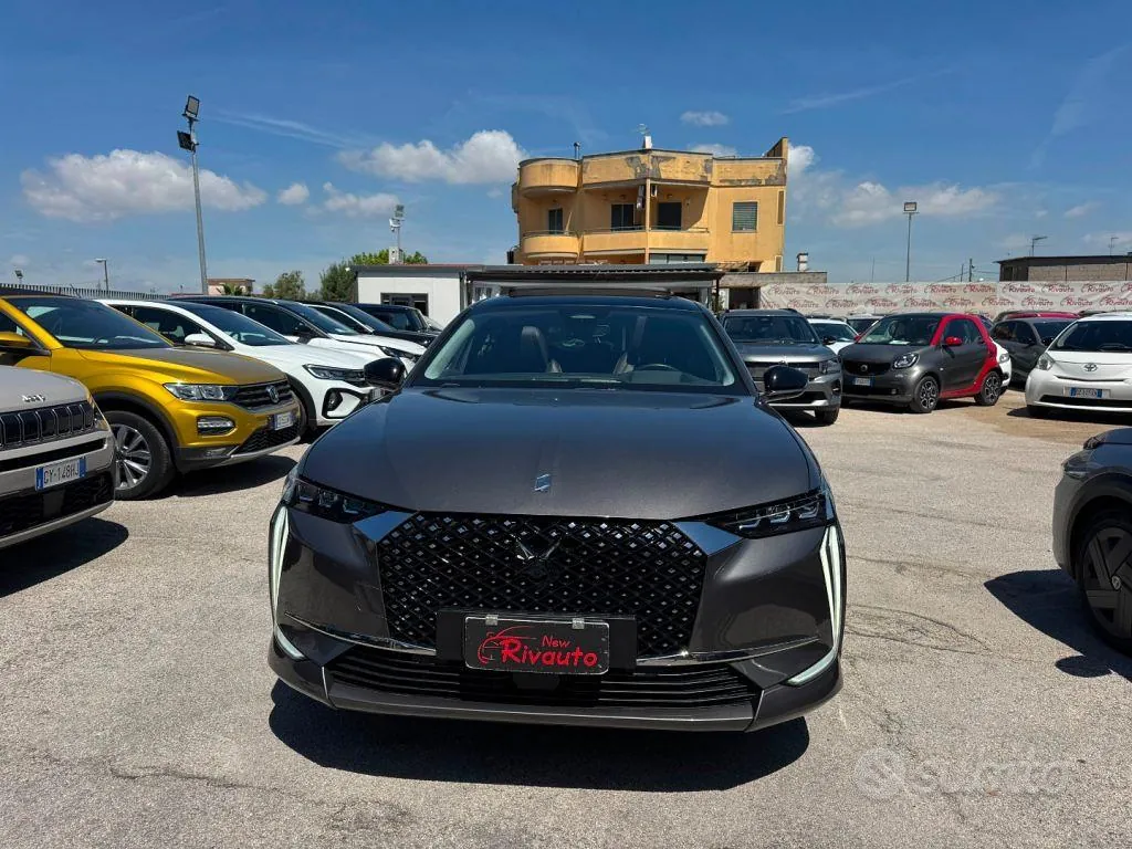 DS Automobiles Ds 4