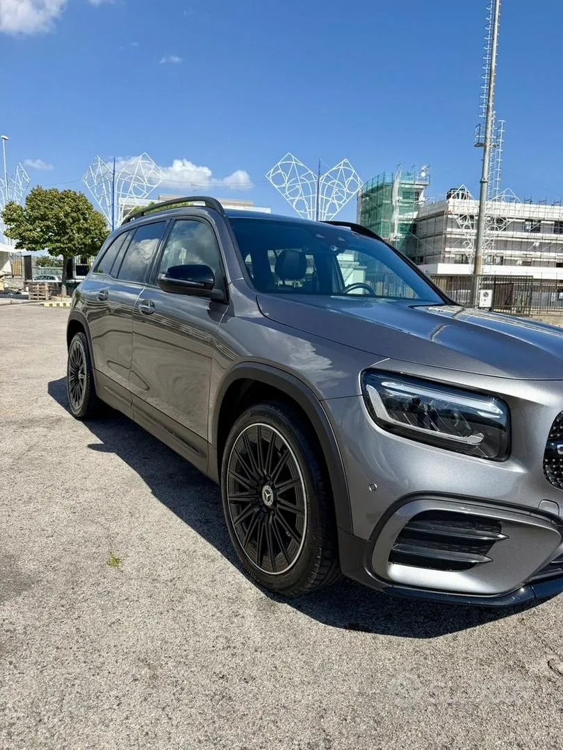 Mercedes-Benz Glb 2024 photo 2