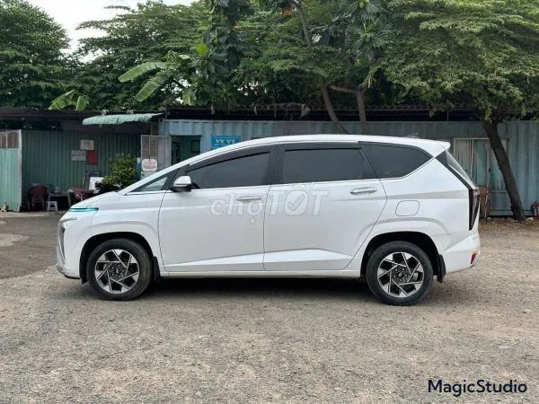 Hyundai Stargazer 2022 photo 3