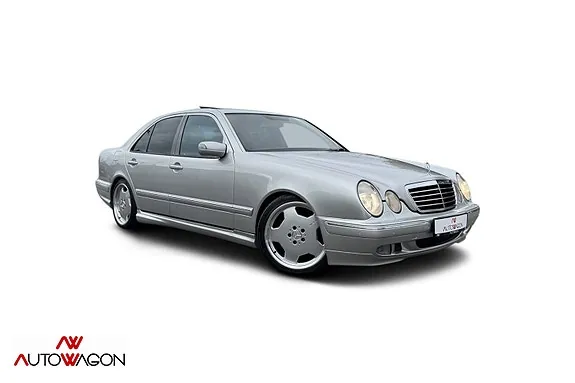 Mercedes-Benz E320