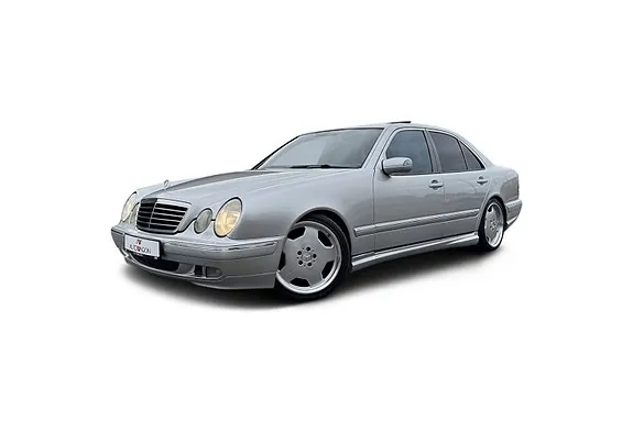 Mercedes-Benz E320 2002 photo 3