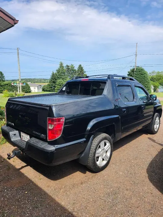 Honda Ridgeline 2010 photo 4