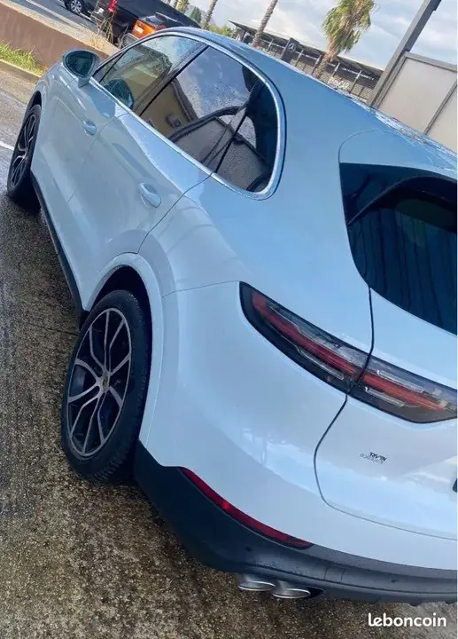 Porsche Cayenne 2018 photo 3