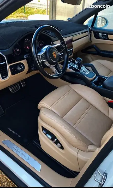 Porsche Cayenne 2018 photo 2