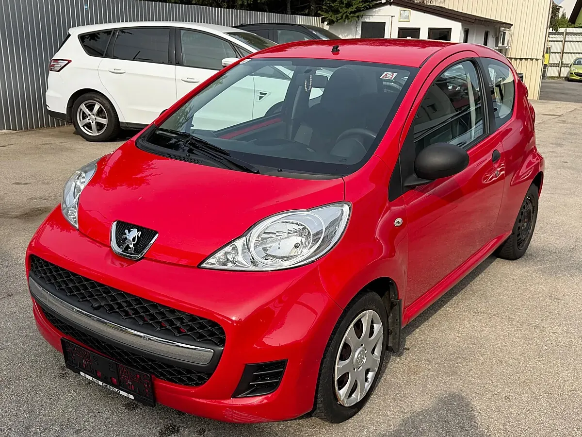 Peugeot 107 2009 photo 2