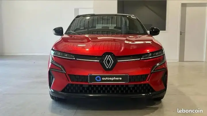 Renault Megane 2023 photo 2