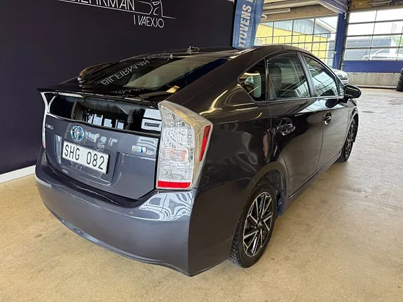 Toyota Prius 2011 photo 4