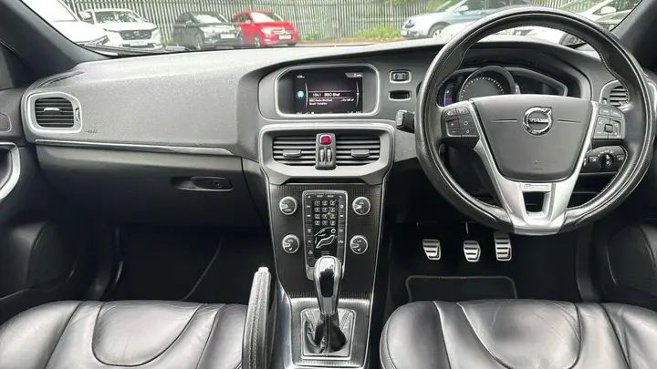 Volvo V40 2018 photo 3