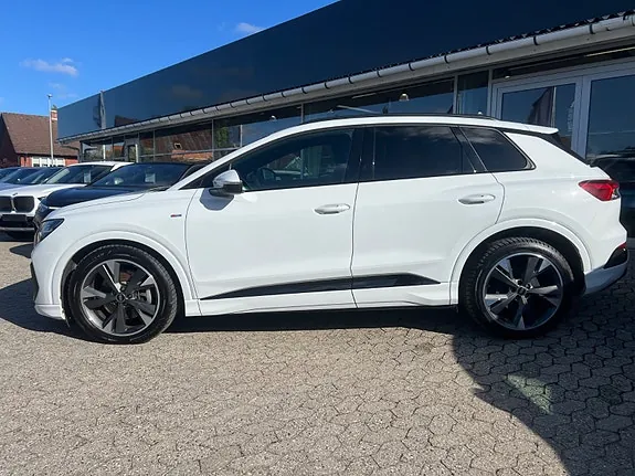Audi Q4 E-Tron 2024 photo 2