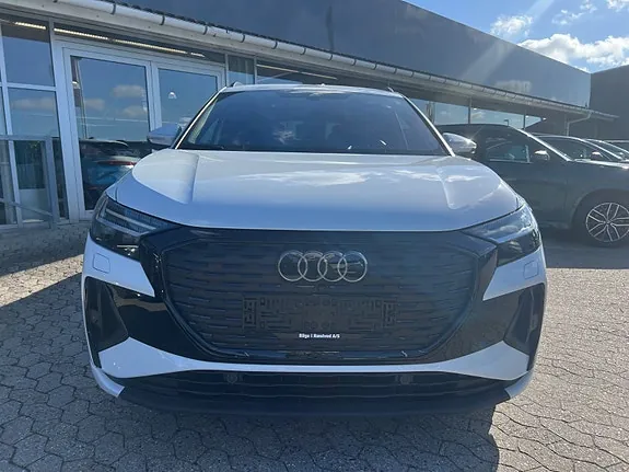 Audi Q4 E-Tron 2024 photo 5