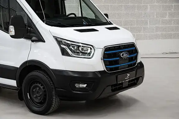 Ford Transit 2022 photo 3