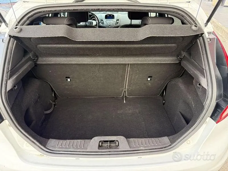 Ford Fiesta 2016 photo 5