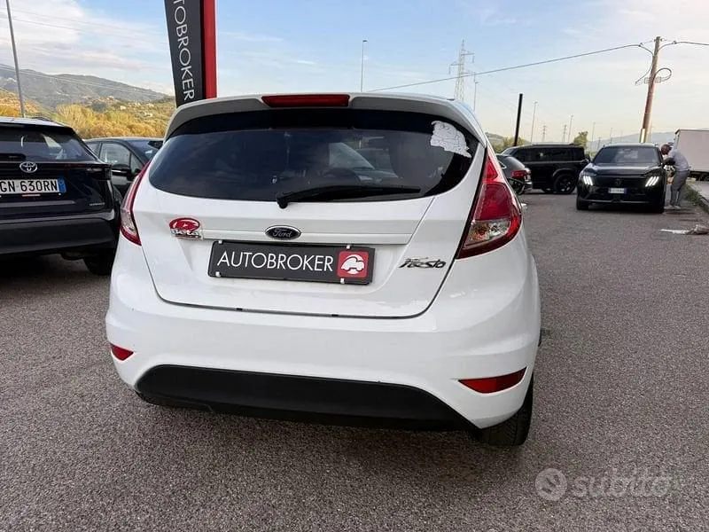 Ford Fiesta 2016 photo 4
