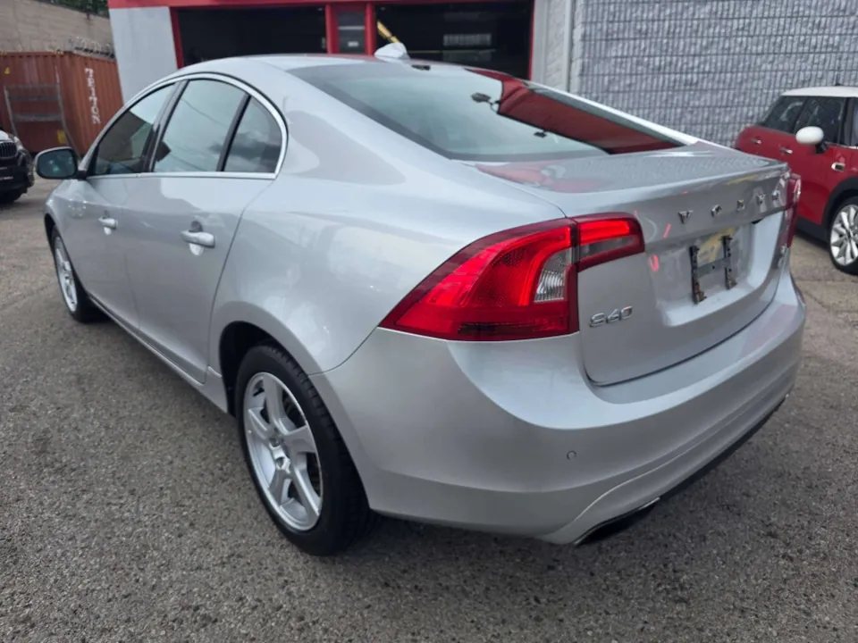 Volvo S60 2014 photo 4