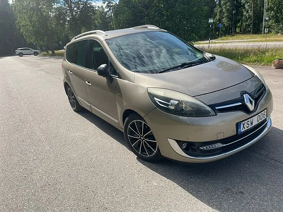 Renault Grand Scenic Iii 2013 photo 2