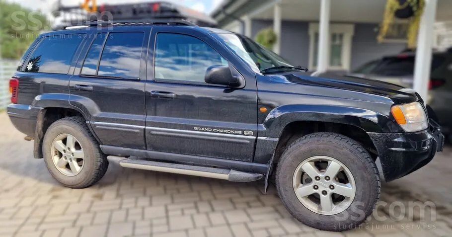 Jeep Grand Cherokee 2004 photo 4