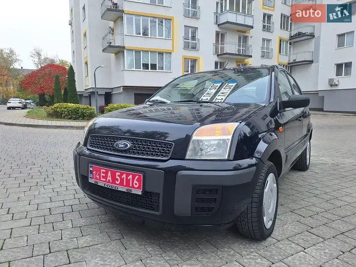Ford Fusion 2006 photo 2