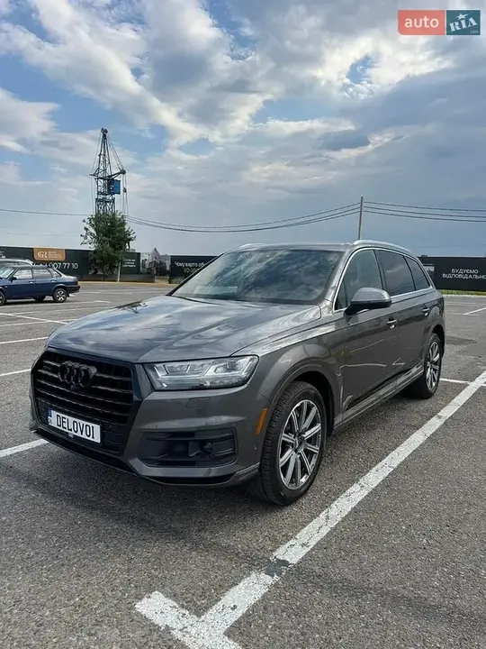 Audi Q7