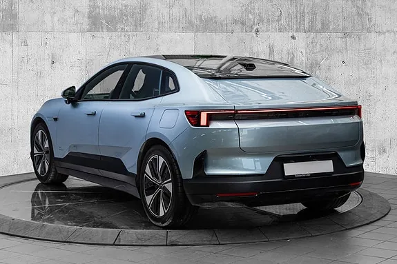 Polestar 4 2025 photo 5
