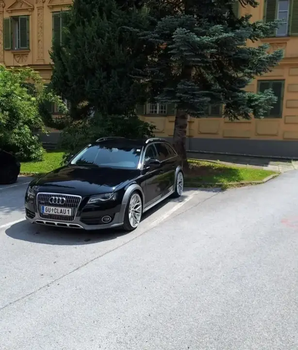 Audi A4 Allroad 2009 photo 2