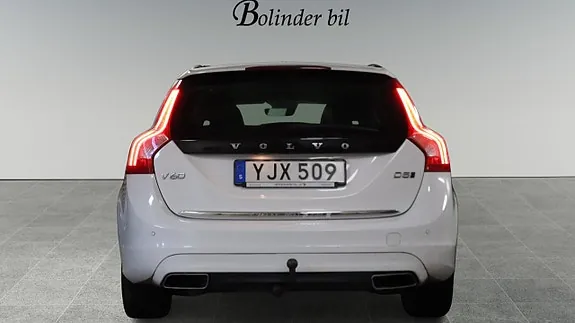 Volvo V60 2017 photo 5