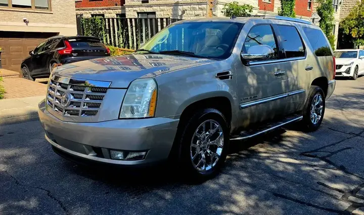Cadillac Escalade 2010 photo 3