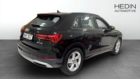 Audi Q3 2019 photo 5