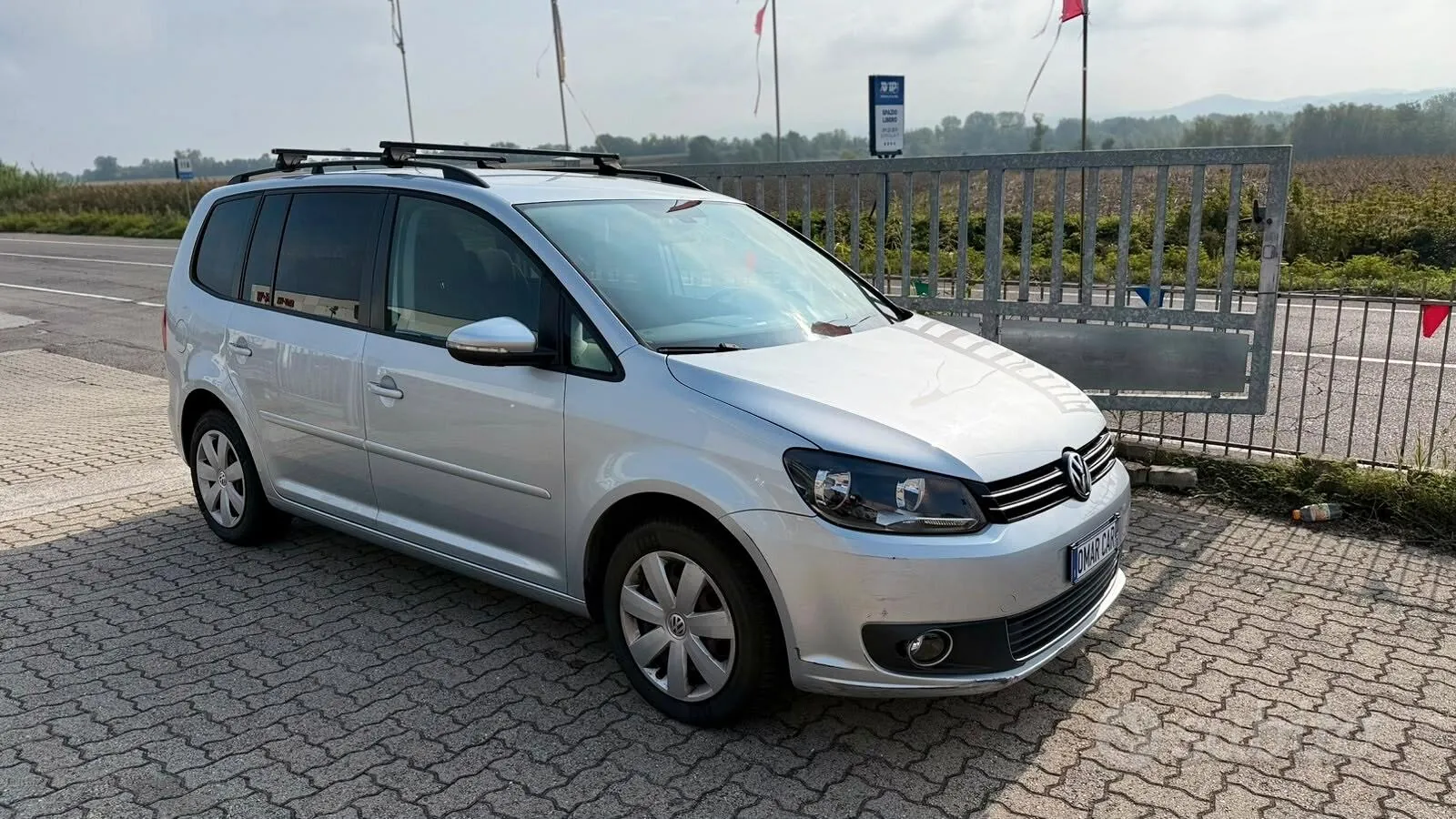Volkswagen Touran 2014 photo 5
