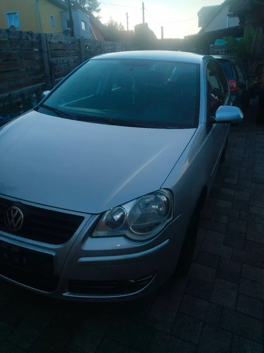Volkswagen Polo 2006 photo 3