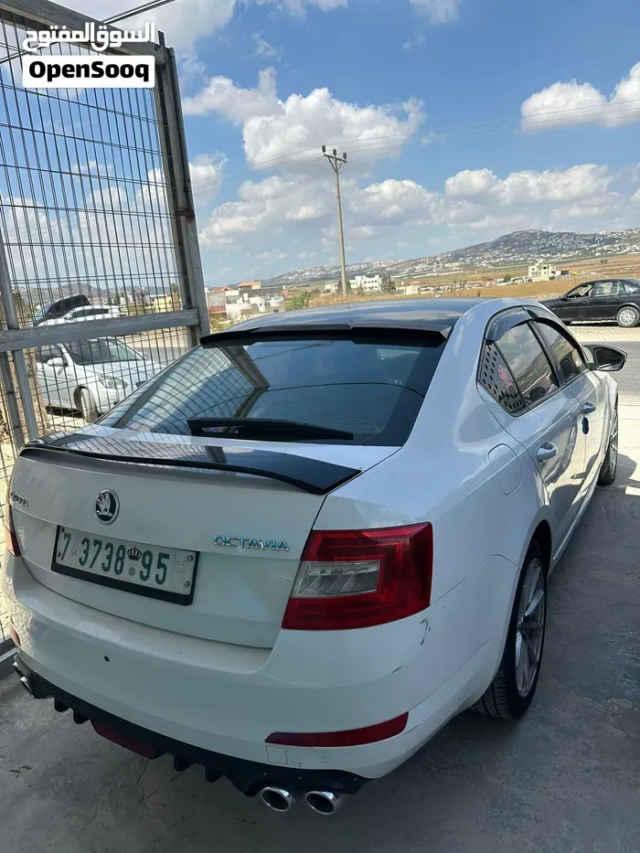 Skoda Octavia 2013 photo 3