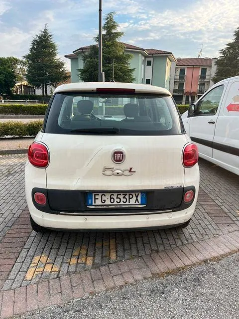 Fiat 500L 2016 photo 3