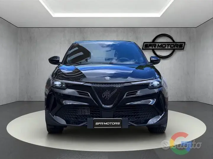 Alfa Romeo Junior 2024 photo 2