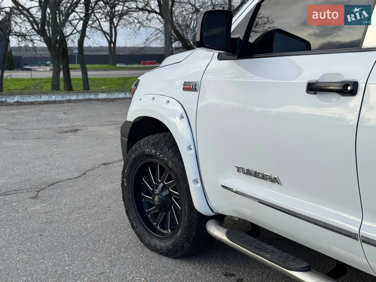Toyota Tundra 2012 photo 3