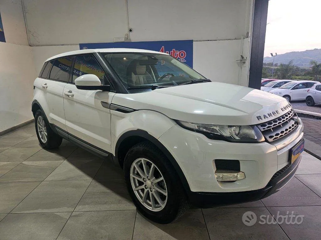 Land Rover Range Rover Evoque 2014 photo 2