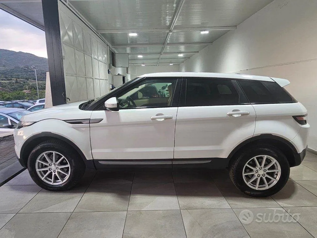 Land Rover Range Rover Evoque 2014 photo 5