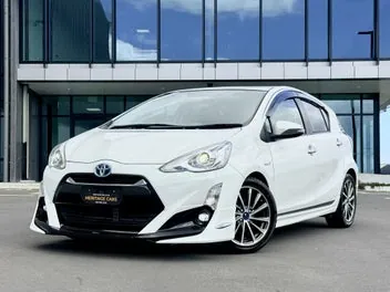 Toyota Aqua 2015 photo 2