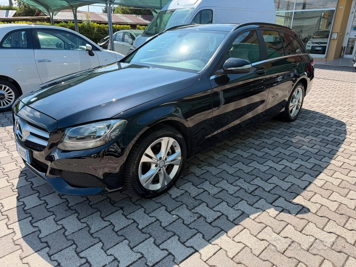 Mercedes-Benz C-Class 2015 photo 2