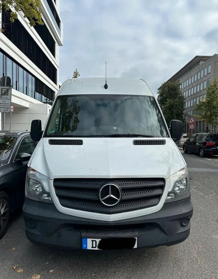 Mercedes-Benz Sprinter