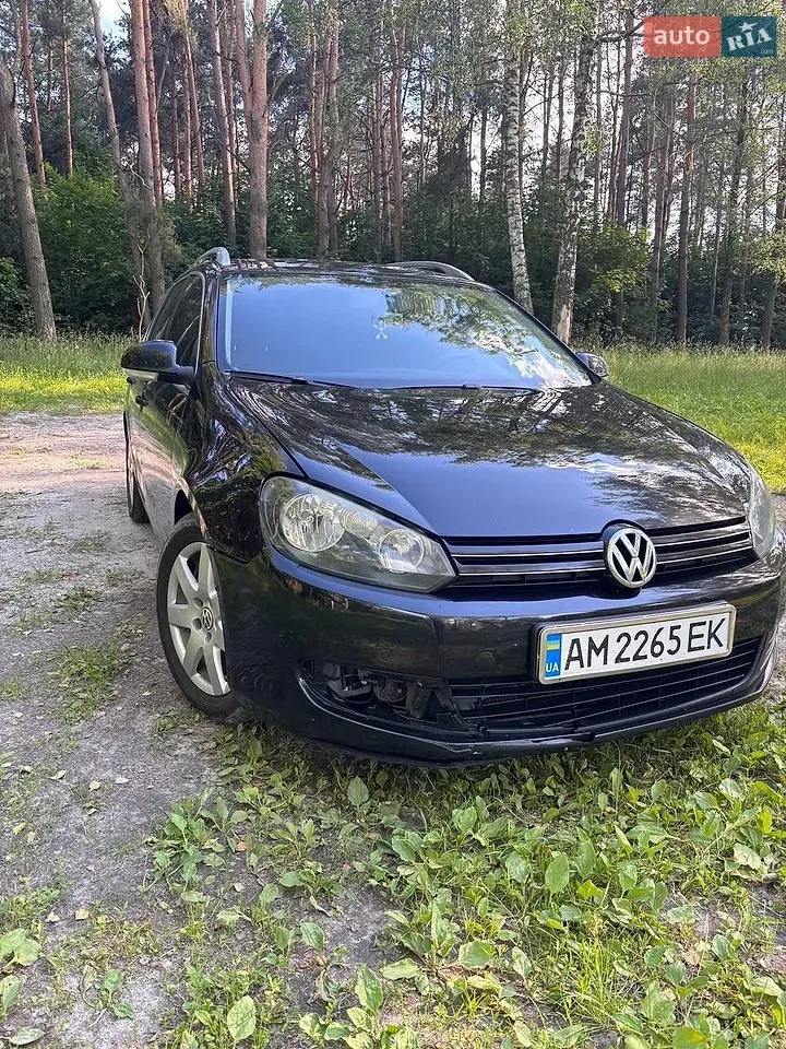 Volkswagen Golf 2011 photo 4