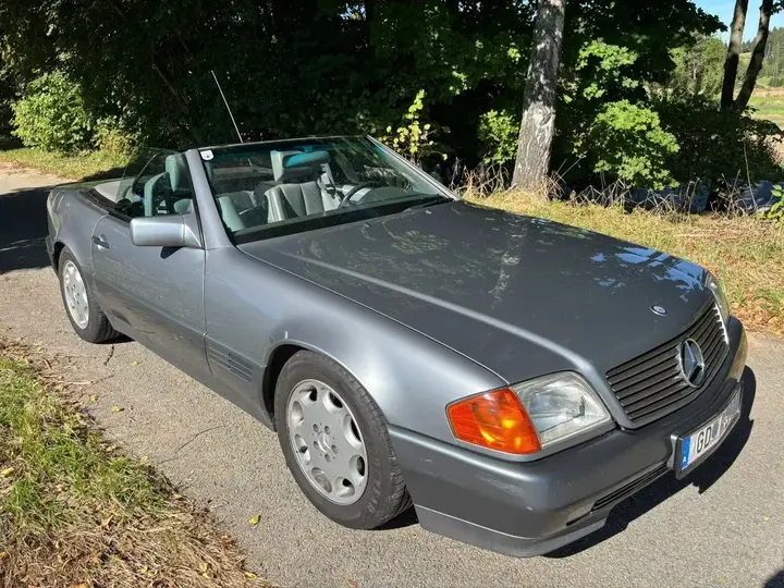 Mercedes-Benz Sl-Class